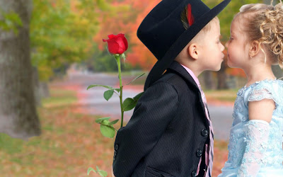 Pequeños festejando el amor