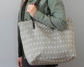 modern canvas dotted tote bag