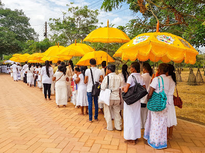 Anuradhapura, Fullmoon celebration