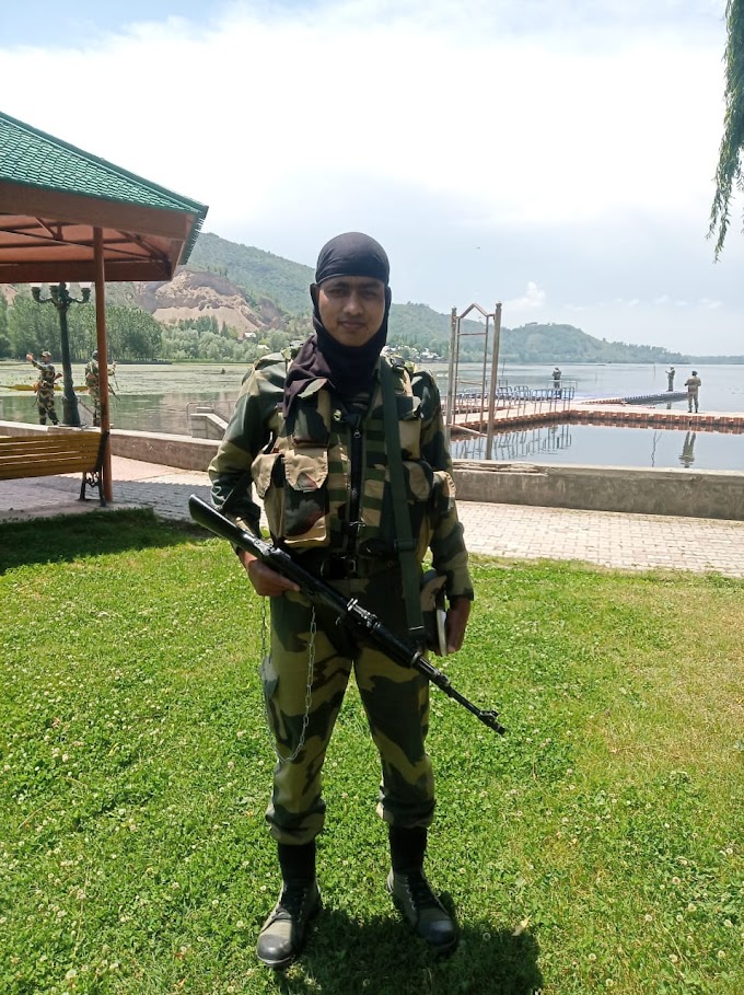 জঙ্গিদের গুলিতে শহীদ  জিয়াউল হক 