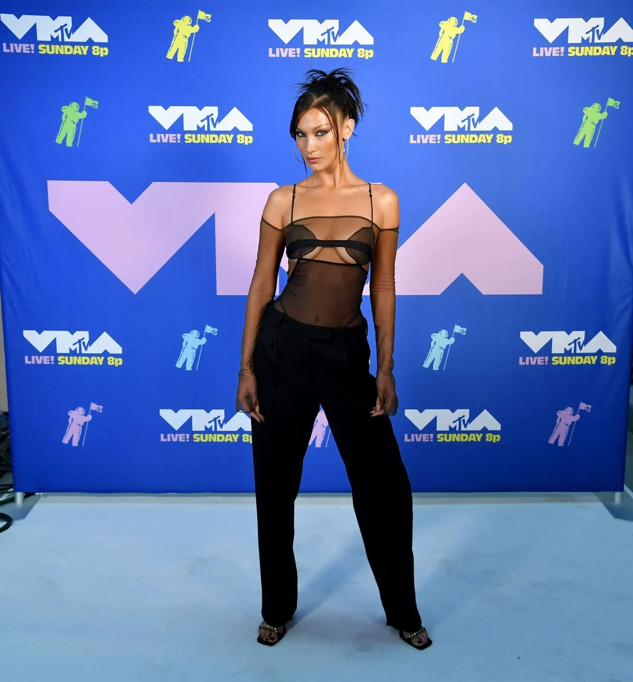 Bella Hadid – 2020 MTV Video Music Awards