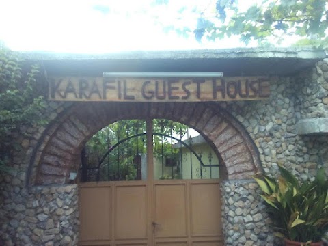 Karafil Guesthouse  ( Gjirokaster )