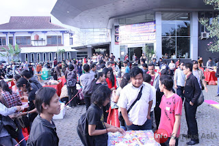 bazar meriah, bazar rame, bazar mahasiswa, bazar murah, stmik asia, stie asia, bazar kampus asia