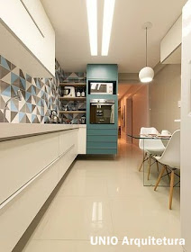 cozinha-maravilhosa-branca-com-detalhes-em-azul