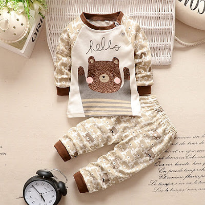 https://www.popreal.com/Products/cartoon-gray-bear-print-leisure-sets-22871.html?color=khaki