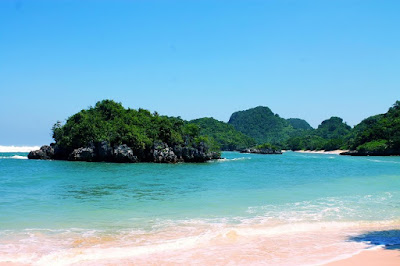 pantai tersembunyi di Malang, pantai di Malang, pantai belum terjamah di Malang