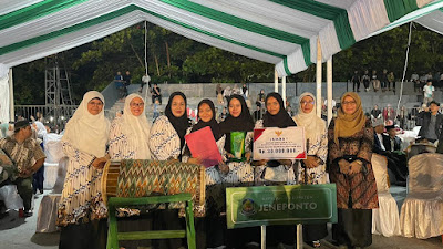 Kafilah dari Kabupaten Jeneponto Juara 1 Lomba Fahmil Qur'an Putri pada MTQ XXXIII Tingkat Provinsi Sulawesi Selatan