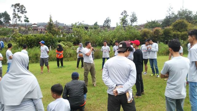 TEAM BUILDING BANDUNG SERU - OUTBOUND LEMBANG - OUTBOUND BANDUNG