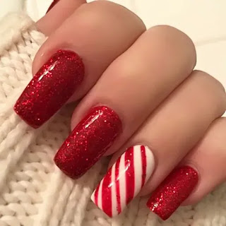 Christmas Nail Designs 2022:  Best Nails for Ladies to Rock