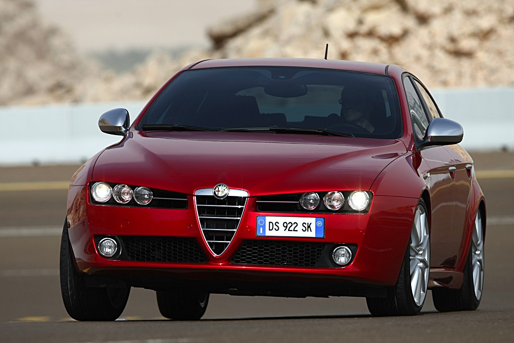 the Giulietta Sprint was introduced in the Autumn of 2003 Alfa Romeo
