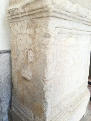 Il Cippo di Quinto Cecilio Il Cippo di Quinto Cecilio
