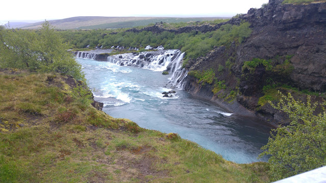 מפלי Hraunfossar