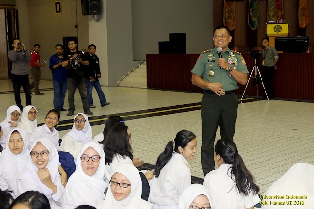Panglima TNI Motivasi Ribuan Mahasiswa Baru UI