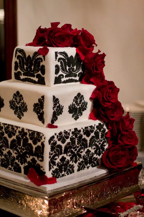  Art before I worked there made Nicole's black Damask wedding cake