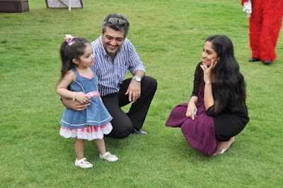 Ajith and Shalini and daughter stills