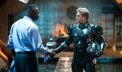Pacific Rim movie review and full story