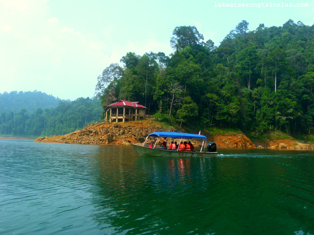 THE ECO-TOURISM SITE OF LAKE KENYIR