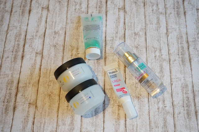 Olaz - Essentials Complete Tages- und Nachtcreme      être belle cosmetics - Aloe Vera Ultra Moisurizing Gel     Balea - Urea Augencreme     Rival de Loop - Age Performance Serum