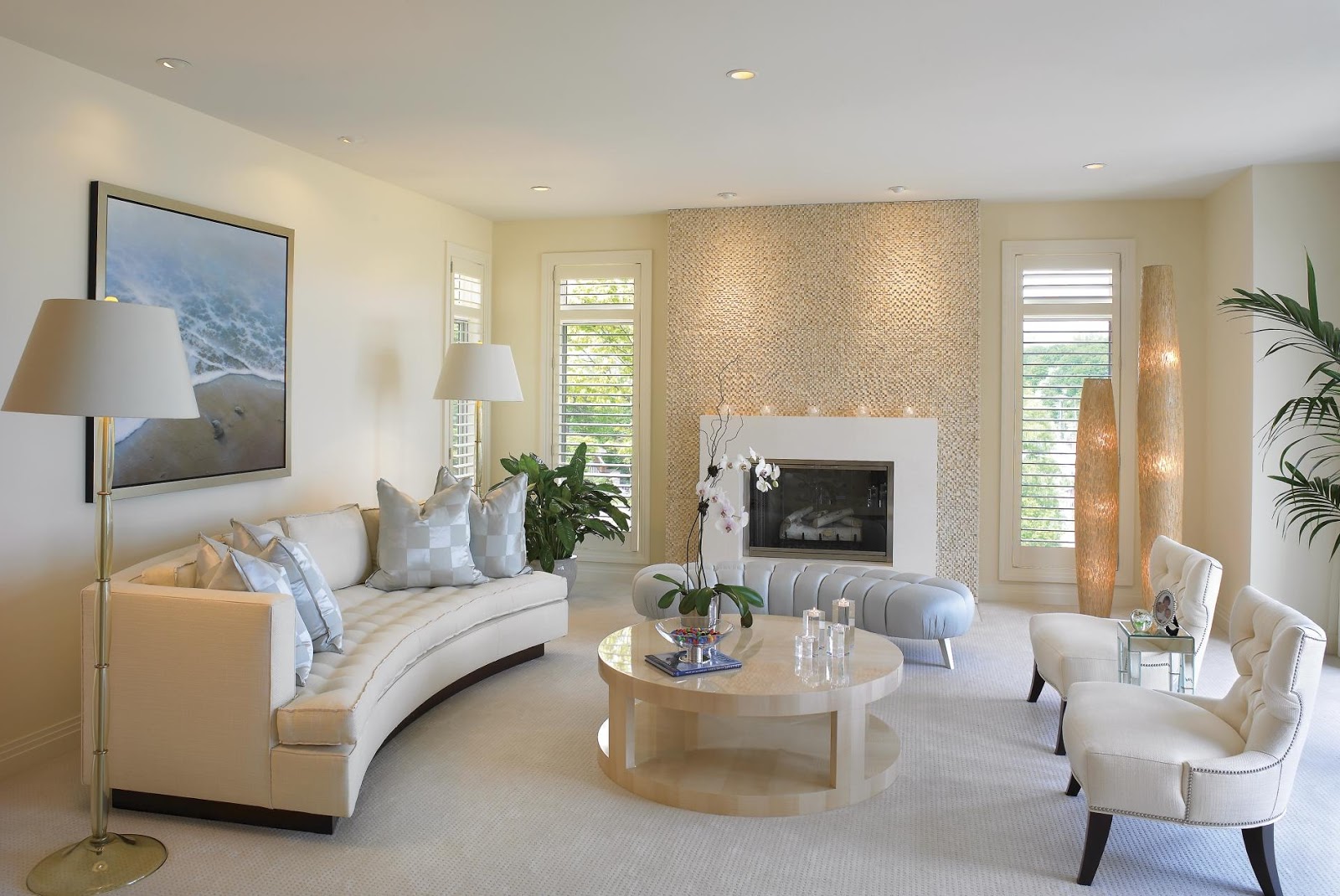 2013 Luxury Living Room in Elegant Design