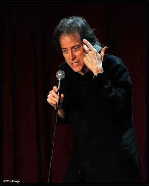 Richard Lewis dead