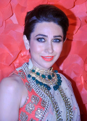 karishma kapoor hd wallpaper free download 32