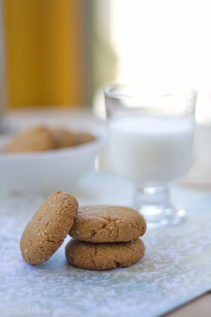 Gluten-Free Peanut Butter Quinoa Cookies