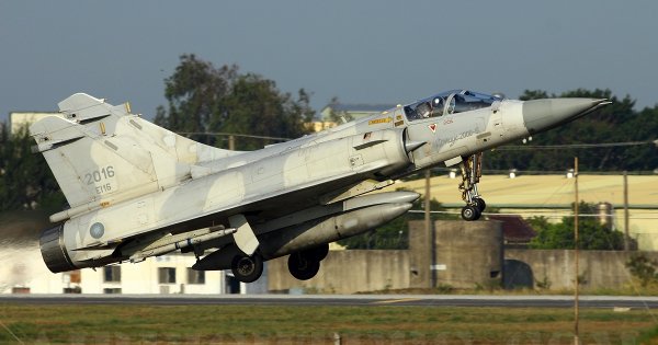 60 μαχητικά Mirage 2000-5 με 960 πυραύλους MICA EM & IR προσφέρει η Ταϊβάν αντί 600 εκατ. δολ. στην Ελλάδα!