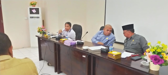 Ketua Komisi II DPRD Natuna, Hadiri Rapat Terkait Sengketa Penguasaan Lahan dan Tapal Batas Sedanau Dengan Gunung Durian Kecamatan Bunguran Utara.