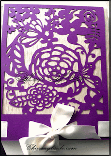 Сватбена книга в лилаво- модел Flowers and Butterfly