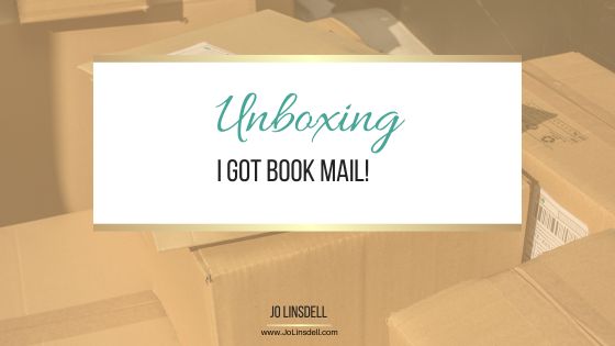 Unboxing I got Book Mail!