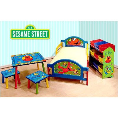 Sesame Street Elmo Theme Room in a Box Bed Toybox Table