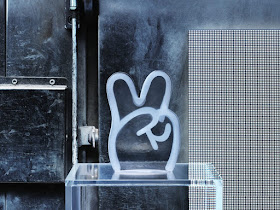 IKEA Art Event 2018 Designer Glass Figurine Collection - Peace Sign by James Jarvis