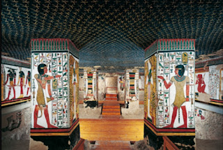 مقبرة نفرتاري أجمل مقبرة ملكية في وادي الملكات