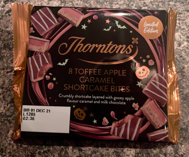 Thornton’s Toffee Apple Caramel Shortcake Bites