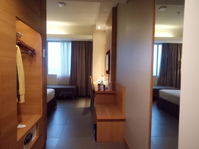 Staycation di Aston Hotel Solo