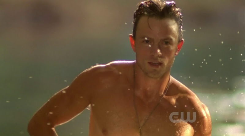 Wilson Bethel Shirtless in Hart of Dixie s1e04