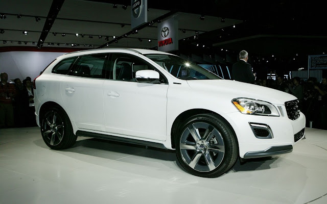2012 Volvo XC60 Plug-in Hybrid Concept