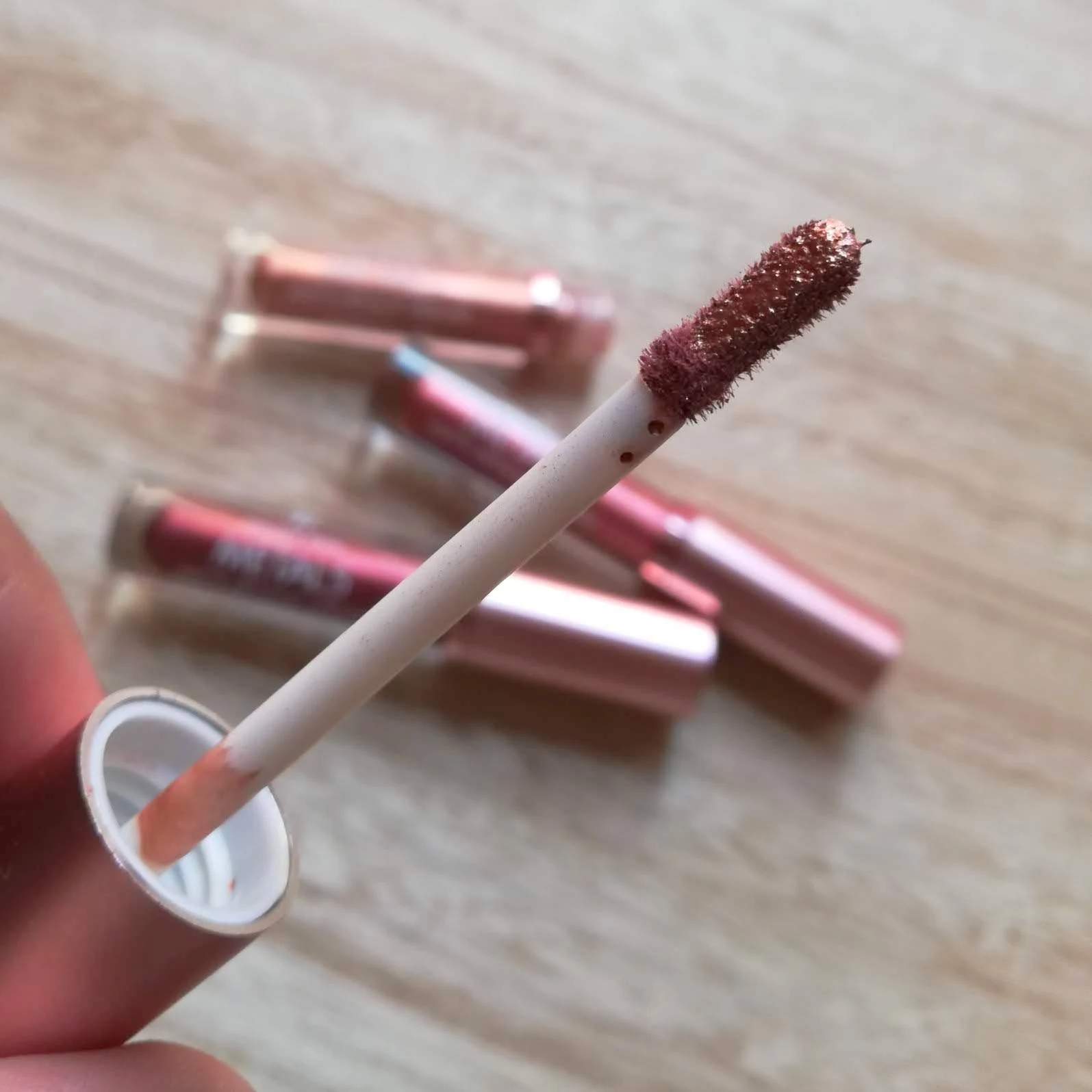 Metals Matte Metallic Lipgloss de Golden Rose