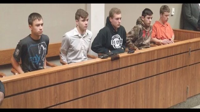 teens accused of throwing rocks from I-75 overpass arraigned