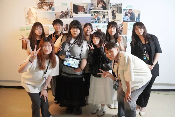 ▲大葉大學傳藝學程歡迎大家來看畢展。（記者林明佑翻攝）