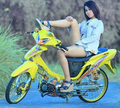 Foto Modif Beserta Gadis Cantik Ladies Bikers Mempesona