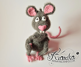 Krawka: Handmade crochet grey rat with pink nose. Cartoon rat character