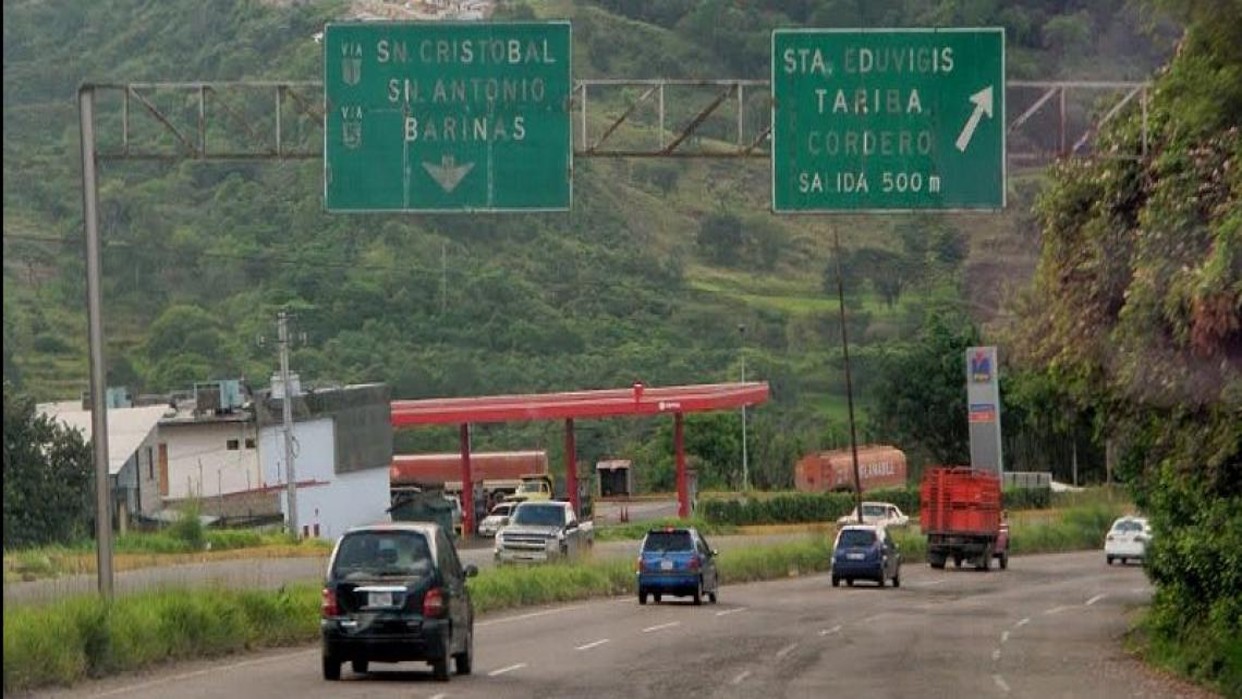 Paso restringido por tramo I de Autopista San Cristóbal-La Fría