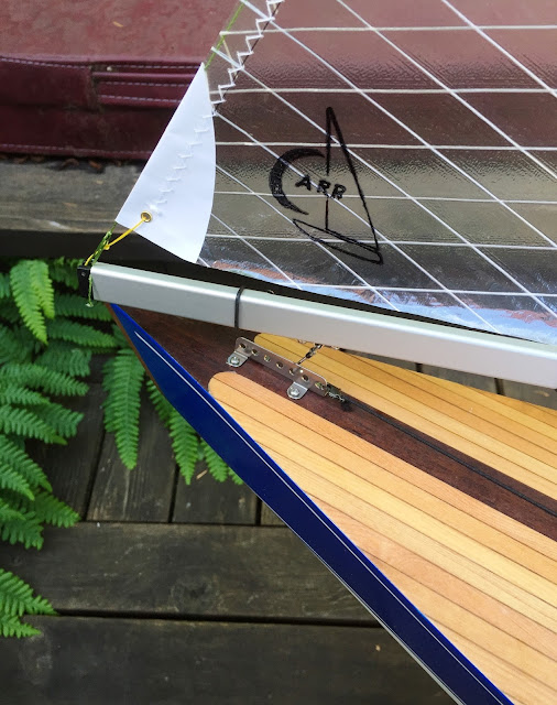 Salish 475 RC Sailboat bow