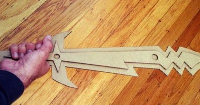 SAYANG Anak – BerKREASI Pedang Mainan dari KARDUS 
