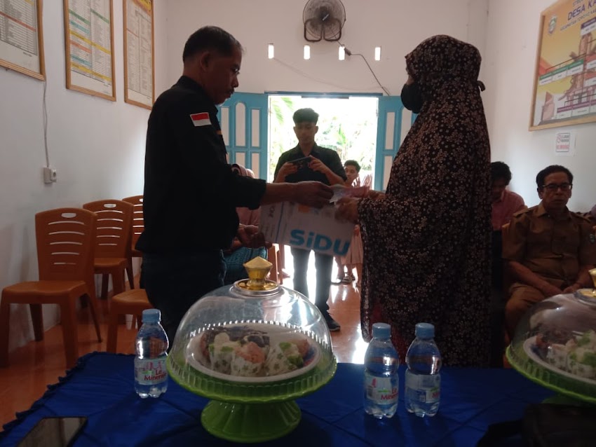 Penyaluran Bantuan BLT-DD Desa Kabubu