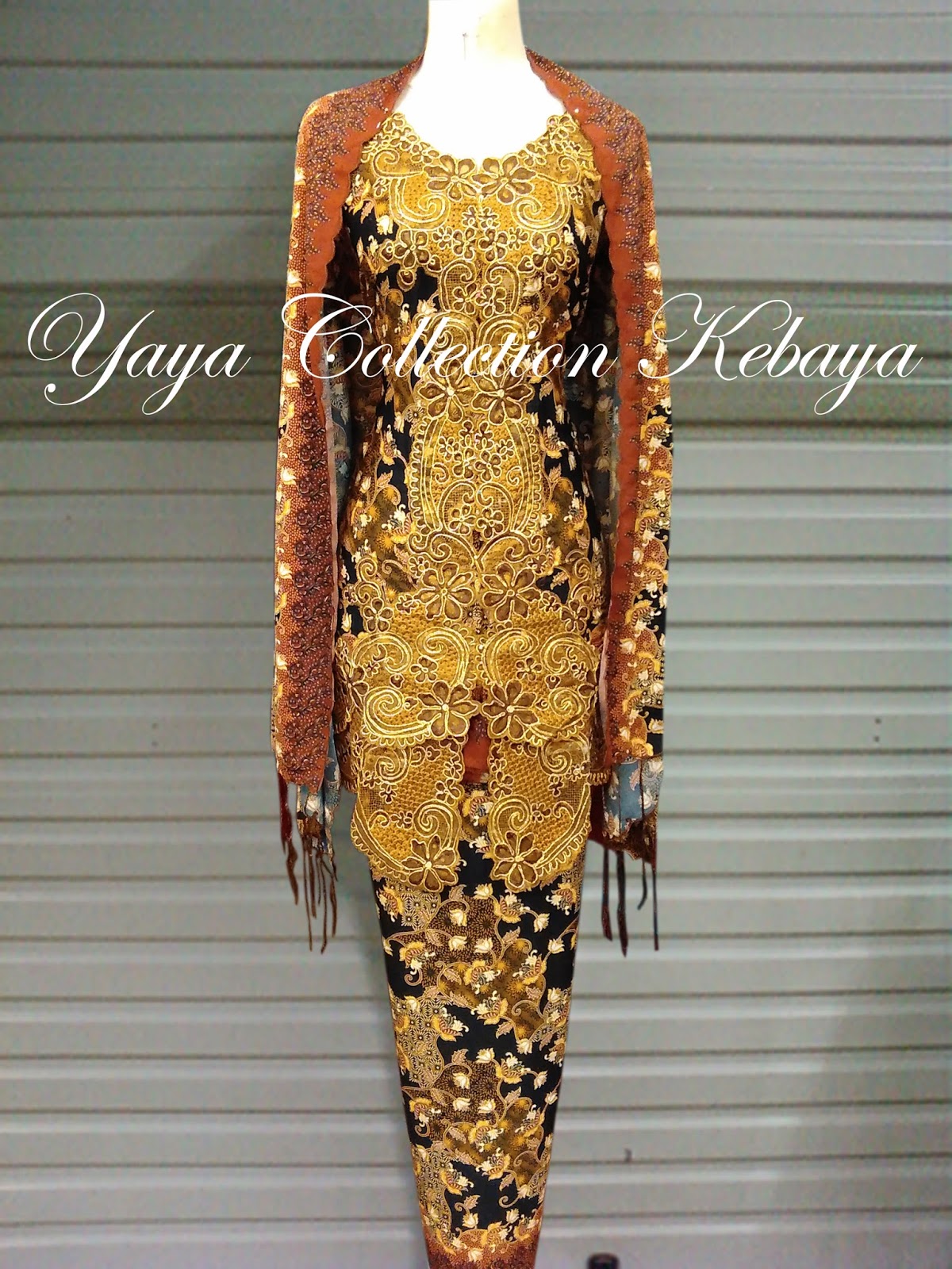 Jual Kebaya Sabrina Batik Modern - Yaya Kebaya Online Shop 