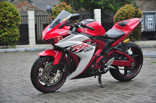 modifikasi motor sport yamaha r25