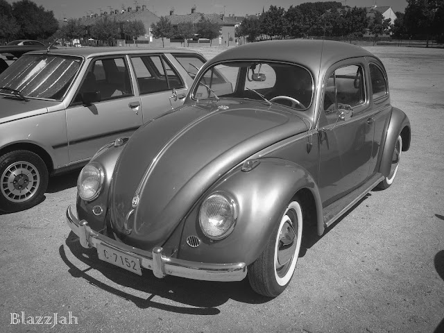 Cool Wallpapers desktop backgrounds - Volkswagen Beetle - Classic and luxury cars - Season 4 - 09
