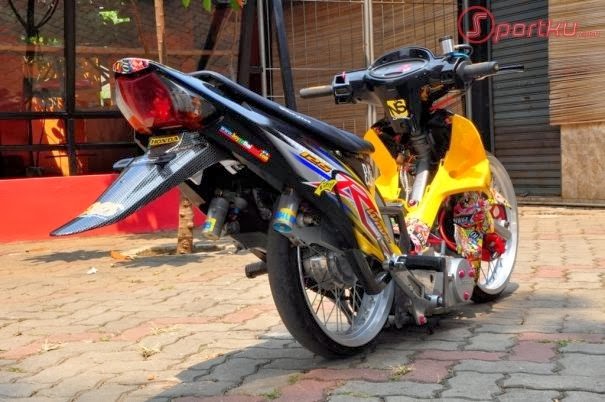 6 Modifikasi  Motor  Karisma  Berbagai Gaya Variasi Motor  